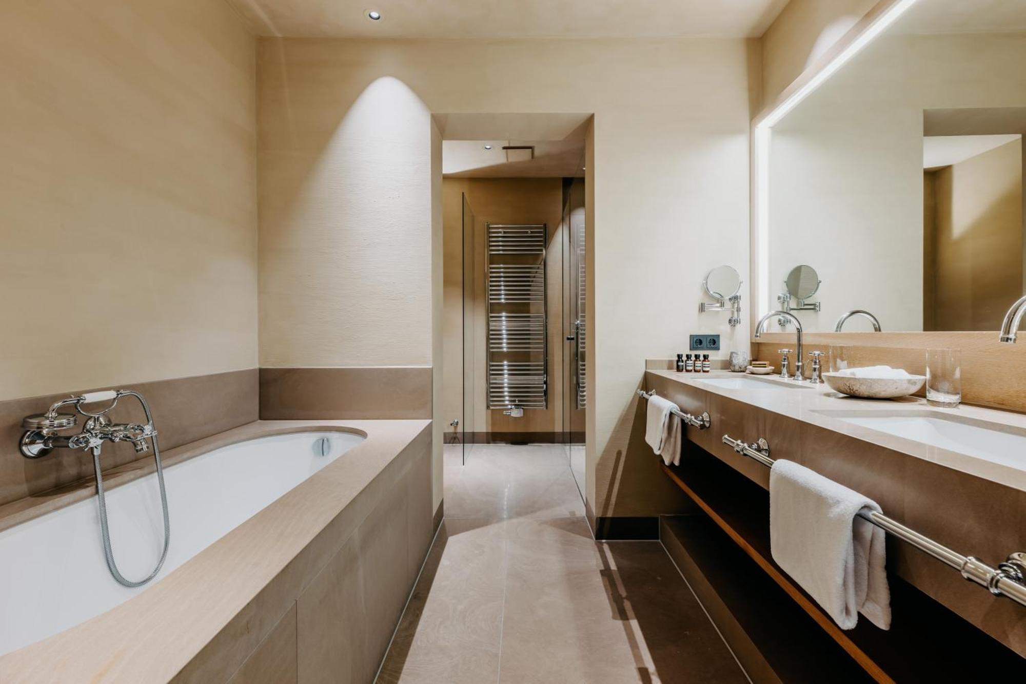 אנדרנאך Hotel Purs מראה חיצוני תמונה
